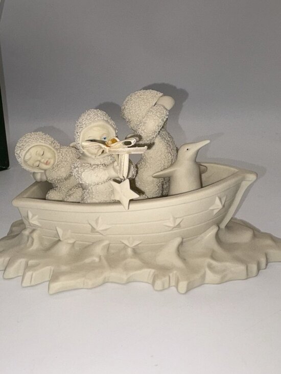 Department 56 Snowbabies Winken, Blinken & Nod #6814-4, Snow babies, Boat - Picture 1 of 10